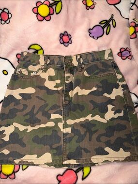 Camo A-Line Mini Skirt - Green Camo